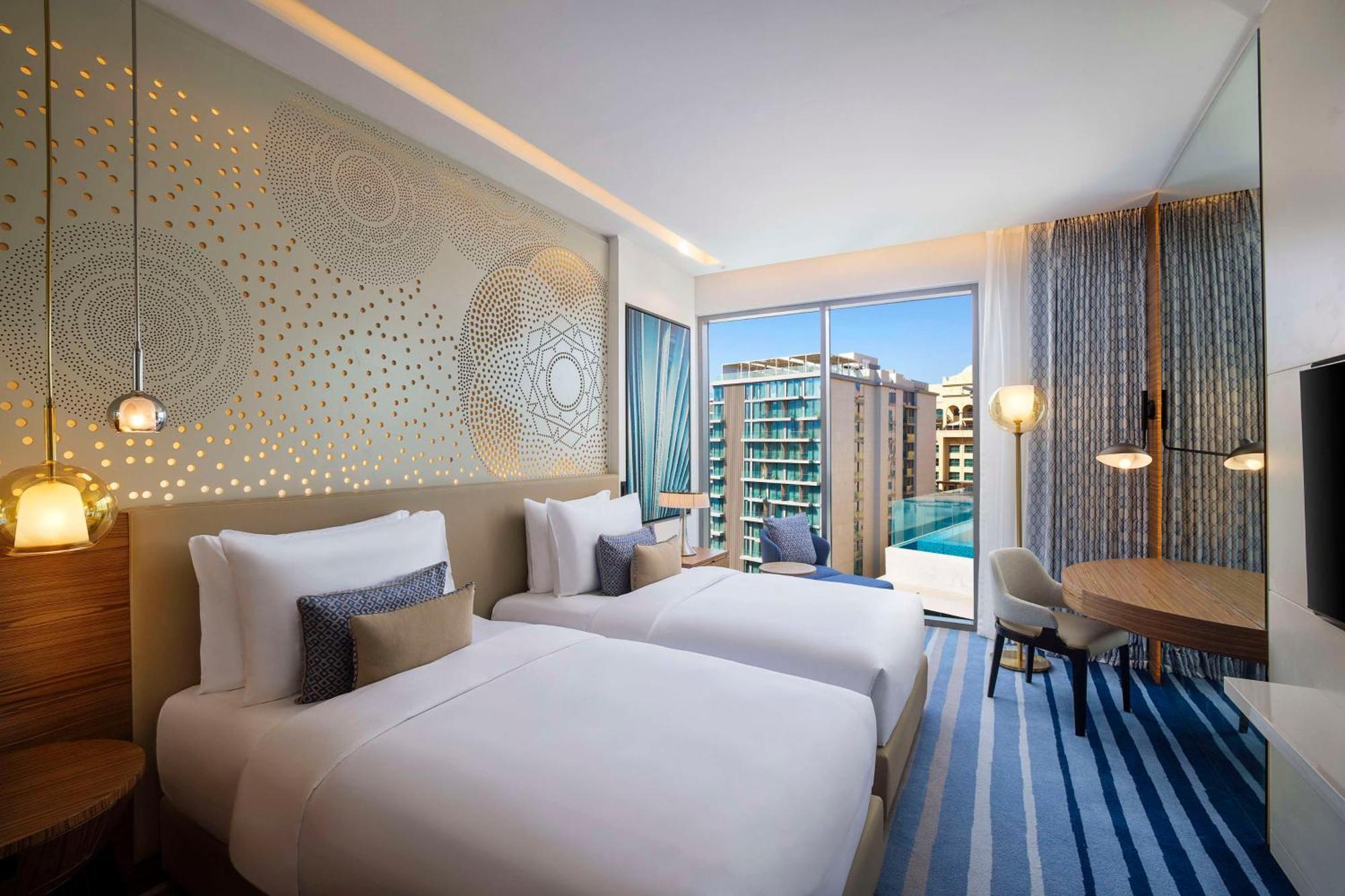 Tumbi West Palm Beach Hotel Dubai,Tapestry Collection Hilton Exterior photo