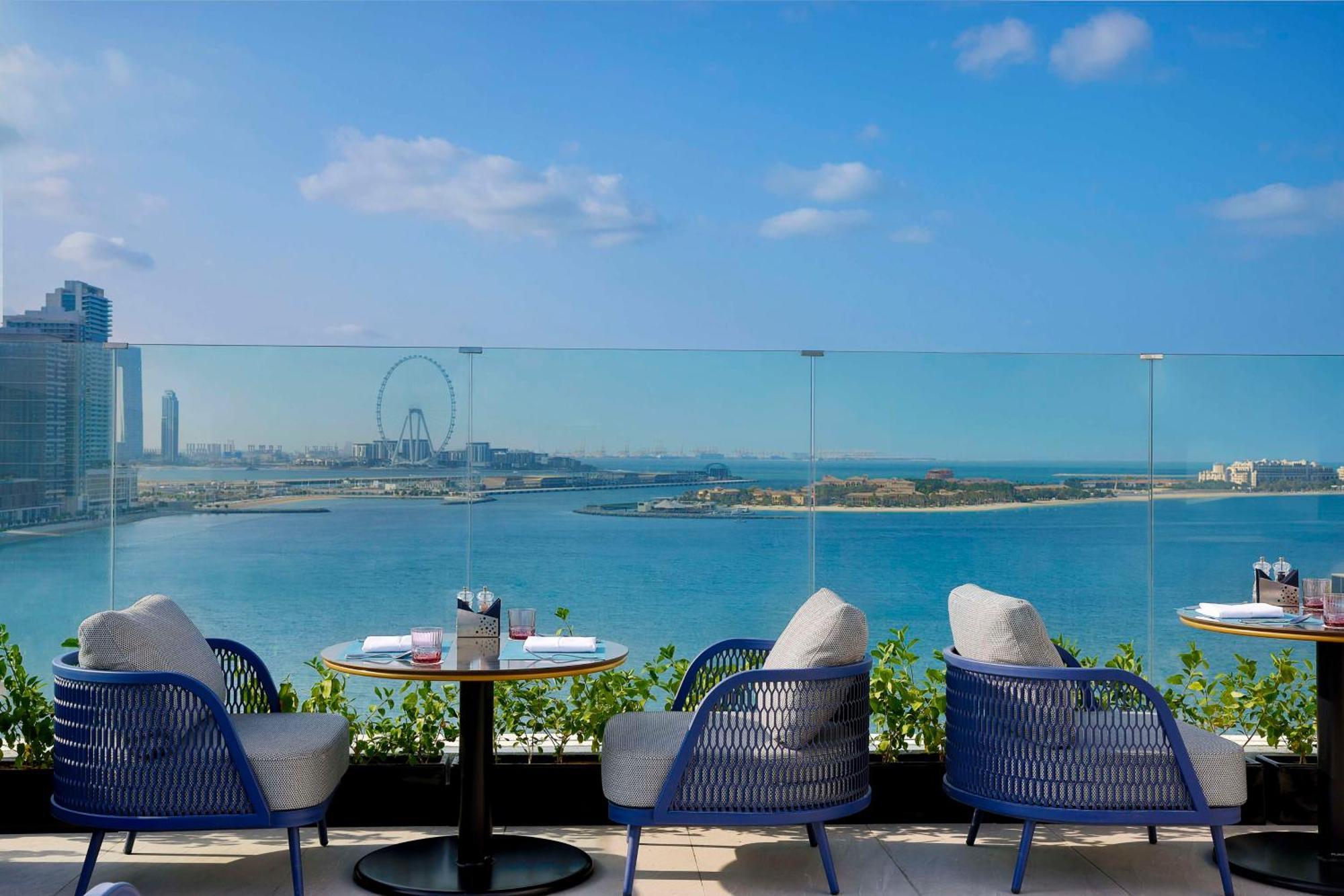 Tumbi West Palm Beach Hotel Dubai,Tapestry Collection Hilton Exterior photo