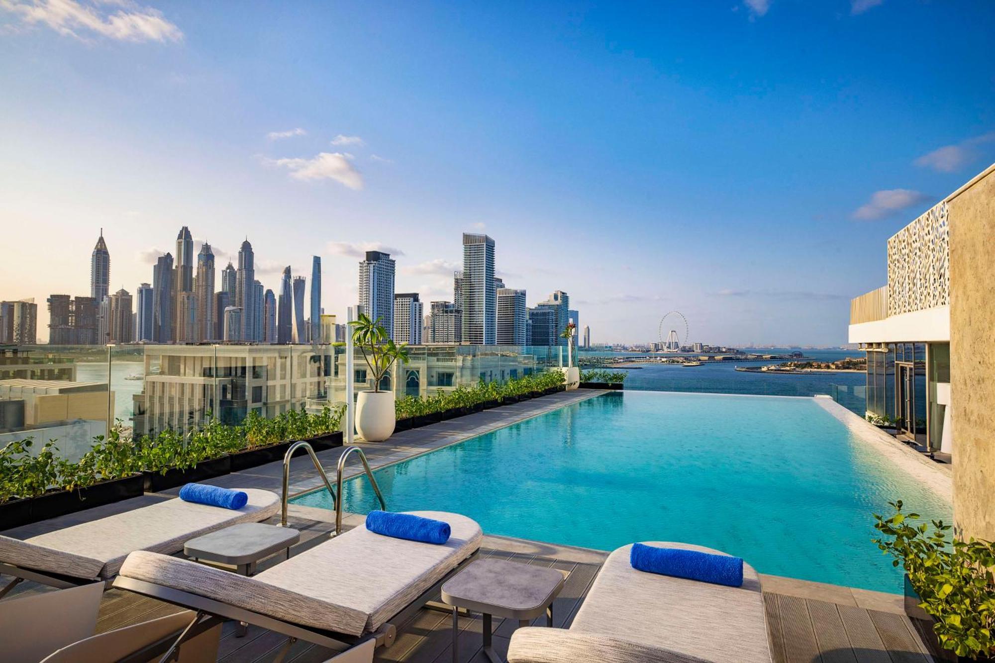 Tumbi West Palm Beach Hotel Dubai,Tapestry Collection Hilton Exterior photo